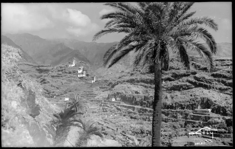 Molinos de Bellido vistos desde Calcinas.